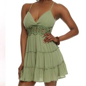 Iris boho style mini dress, backless, spaghetti straps size large new